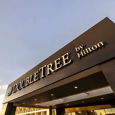 Doubletree By Hilton Calgary North-3